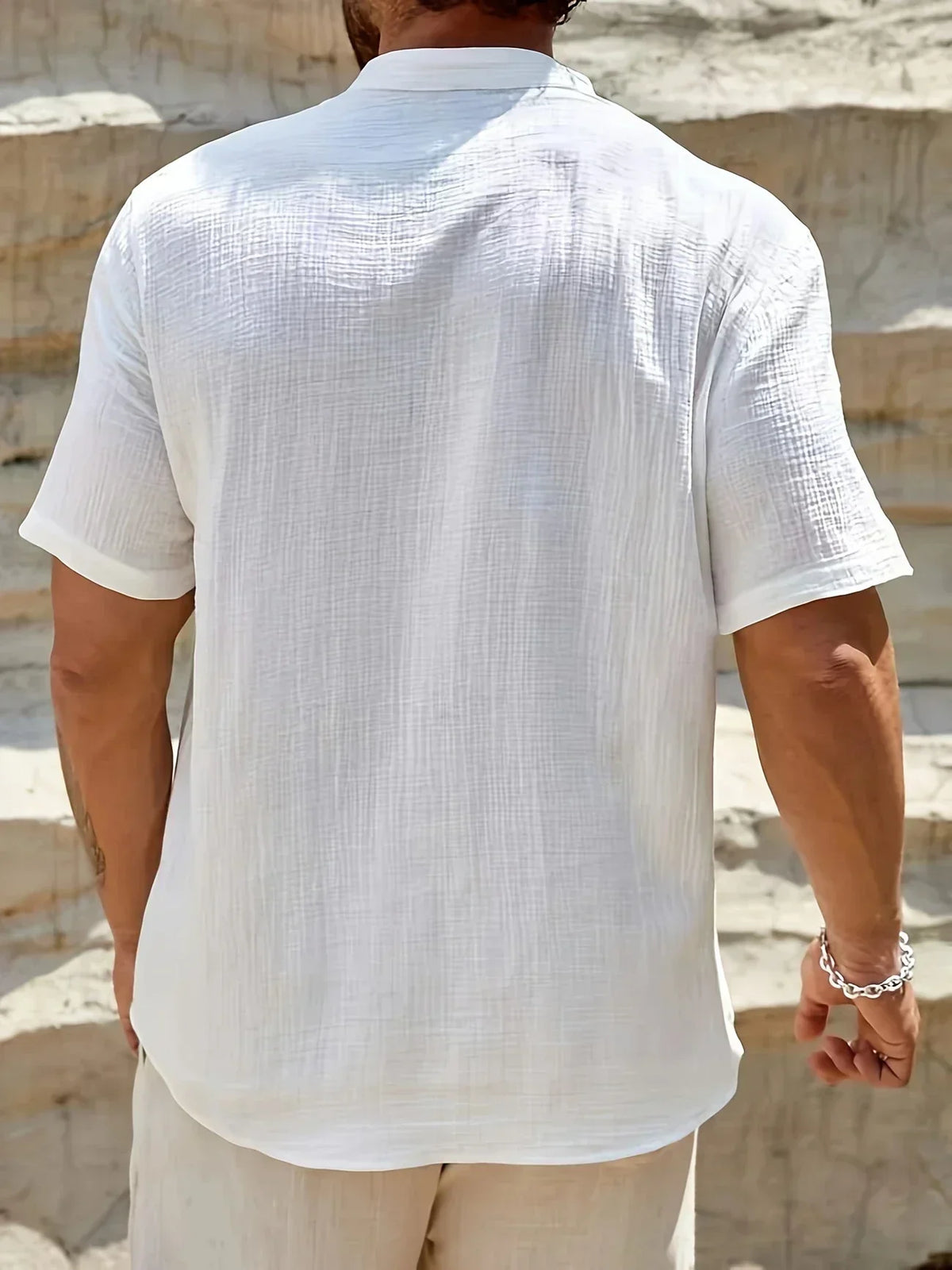 Ana&Josรฉ | Camisa de verano elegante con cuello alto